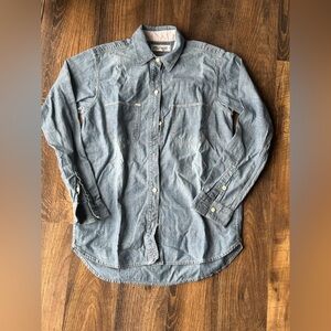 Madewell Classic Chambray Denim Button Up Shirt XS